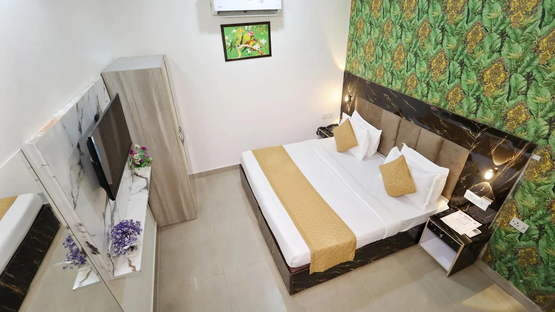 Hotel Popular Suites Delhi Airport New Delhi
